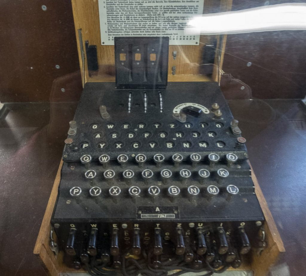 alan turing computer ww2